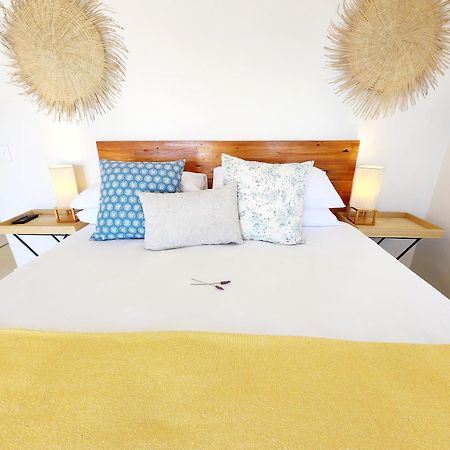 The Tides Bed & Breakfast Simon's Town Exterior photo